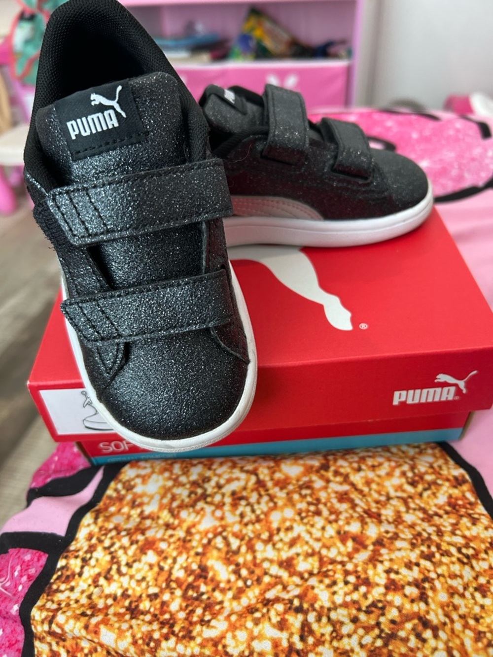 Puma Kids Black Glitter Velcro Sneakers